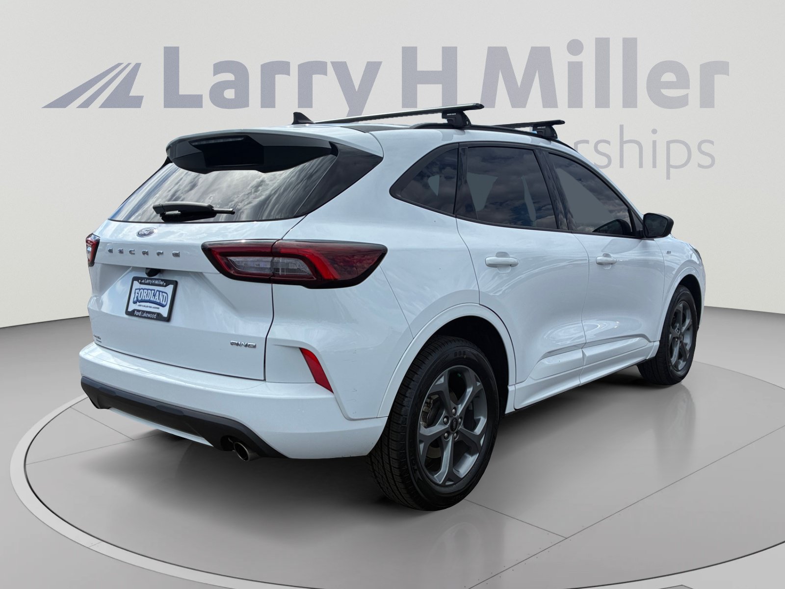 Used 2023 Ford Escape ST-Line AWD/4WD image 5