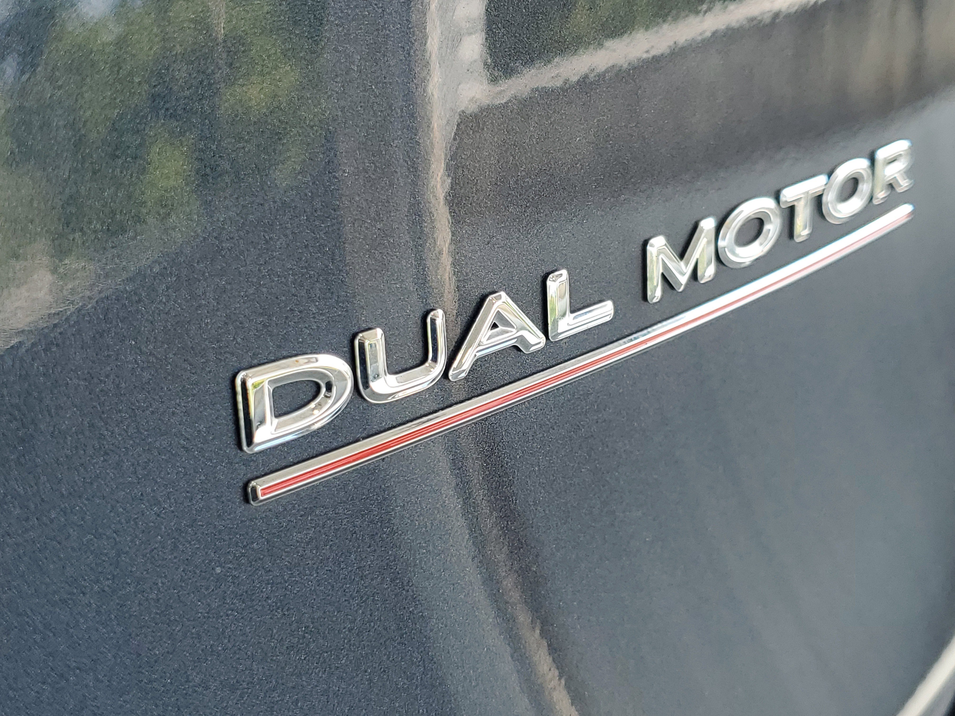 Used 2024 Tesla Model Y Performance AWD/4WD image 6