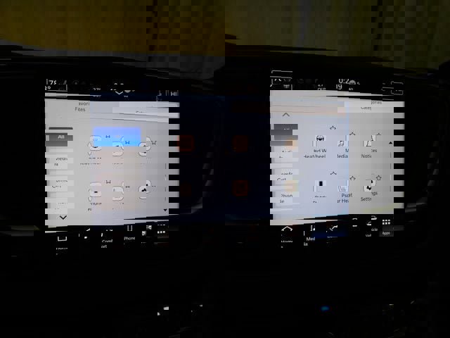 New 2026 Chrysler Voyager LX image 27