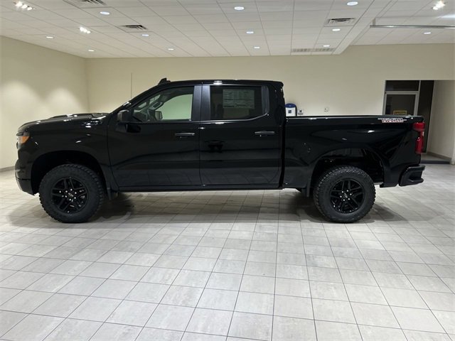 New 2026 Chevrolet Silverado 1500 Custom Trail Boss w/ LPO, Dark Essentials Package image 2