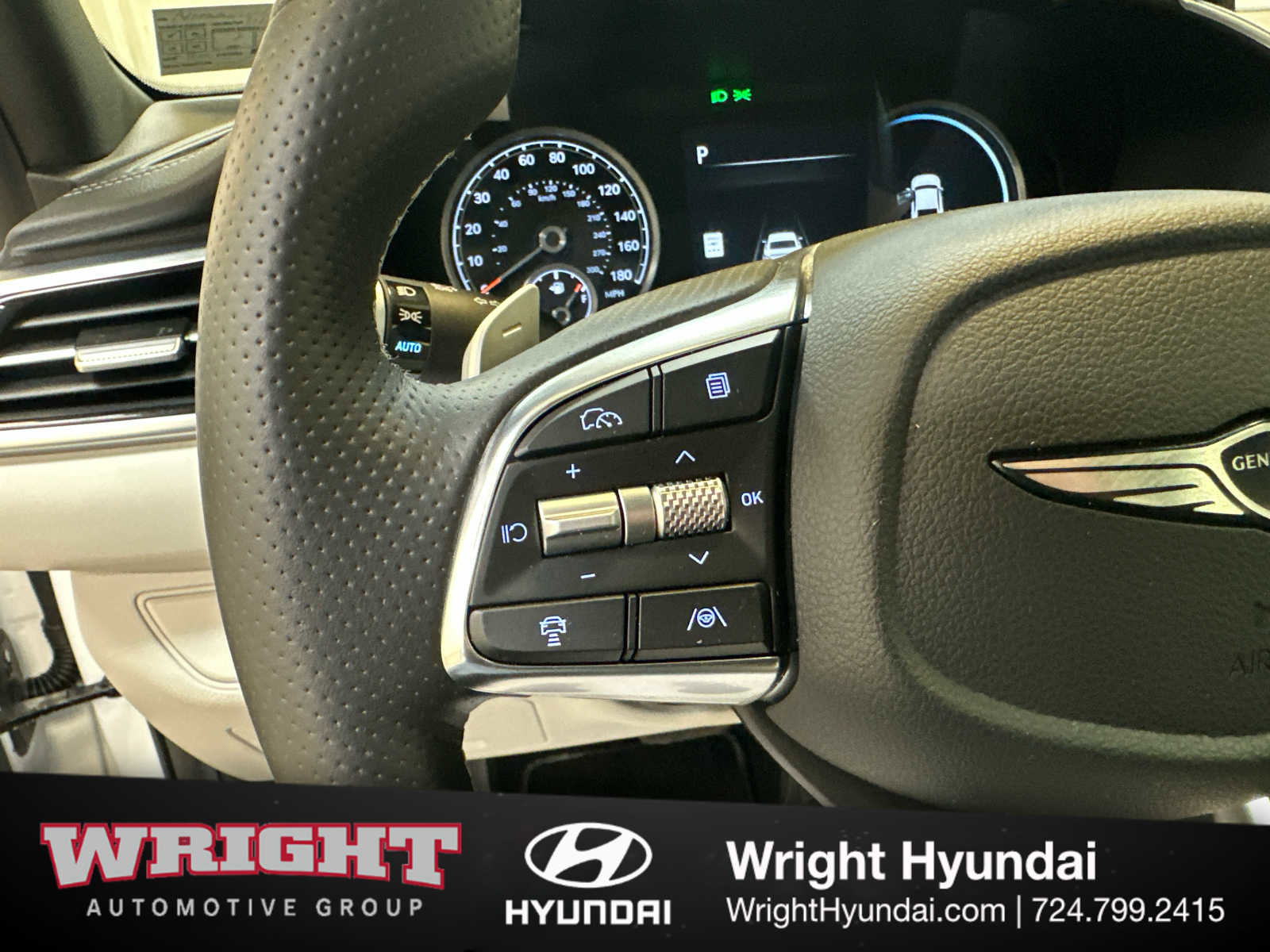 Certified 2025 Genesis G70 2.5T image 22