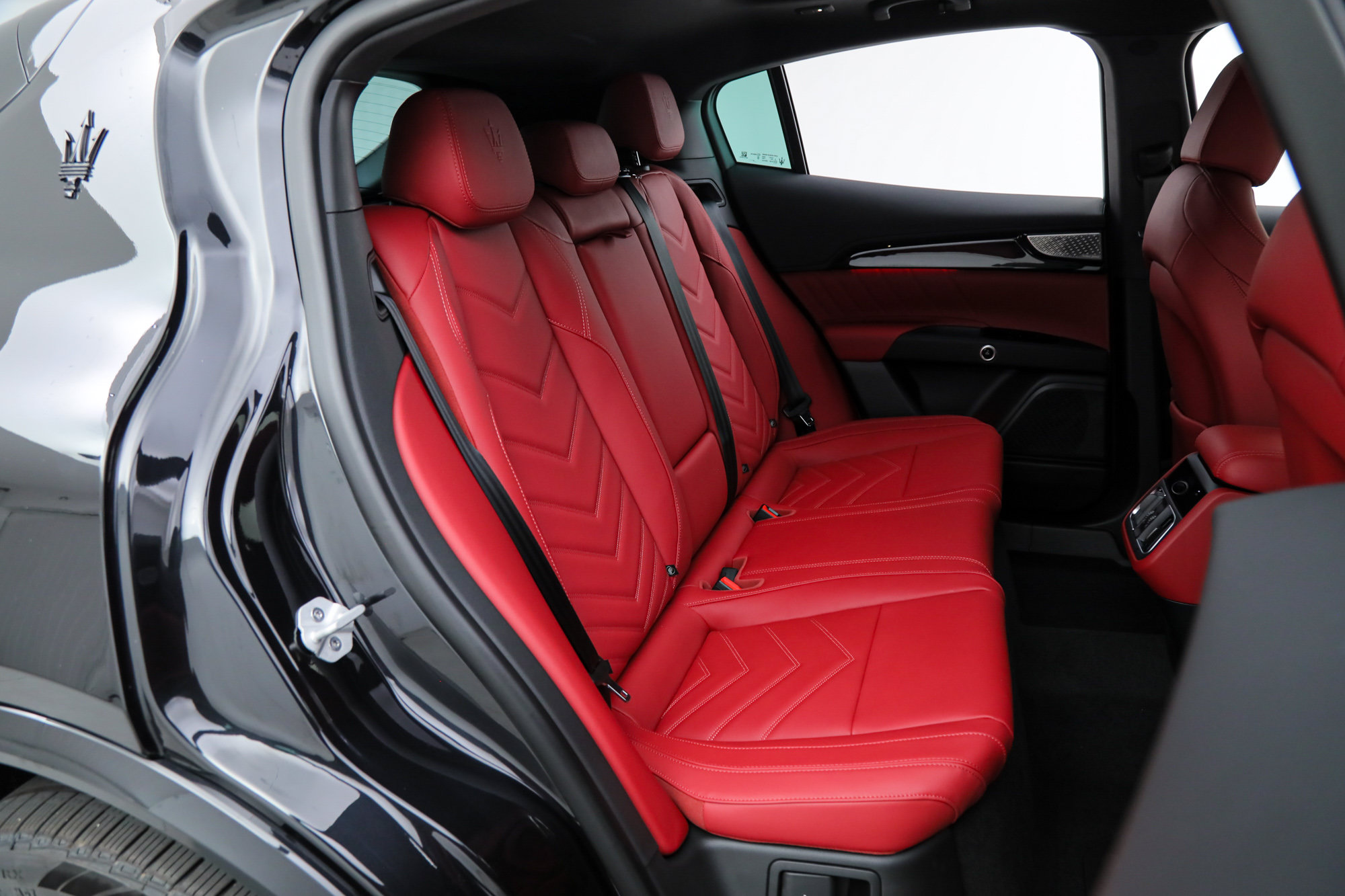 Used 2026 Maserati Grecale Modena AWD/4WD image 13