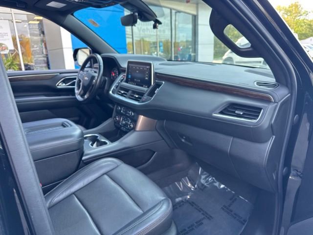 Used 2021 Chevrolet Tahoe High Country w/ Premium Package AWD/4WD image 17