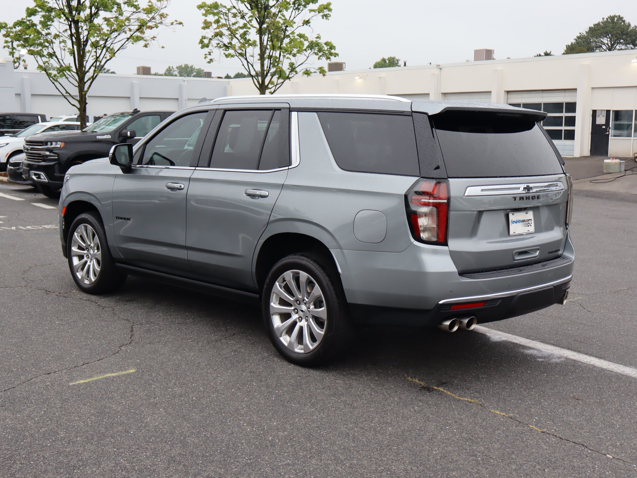 Used 2023 Chevrolet Tahoe Premier w/ Premium Package 2 AWD/4WD image 8