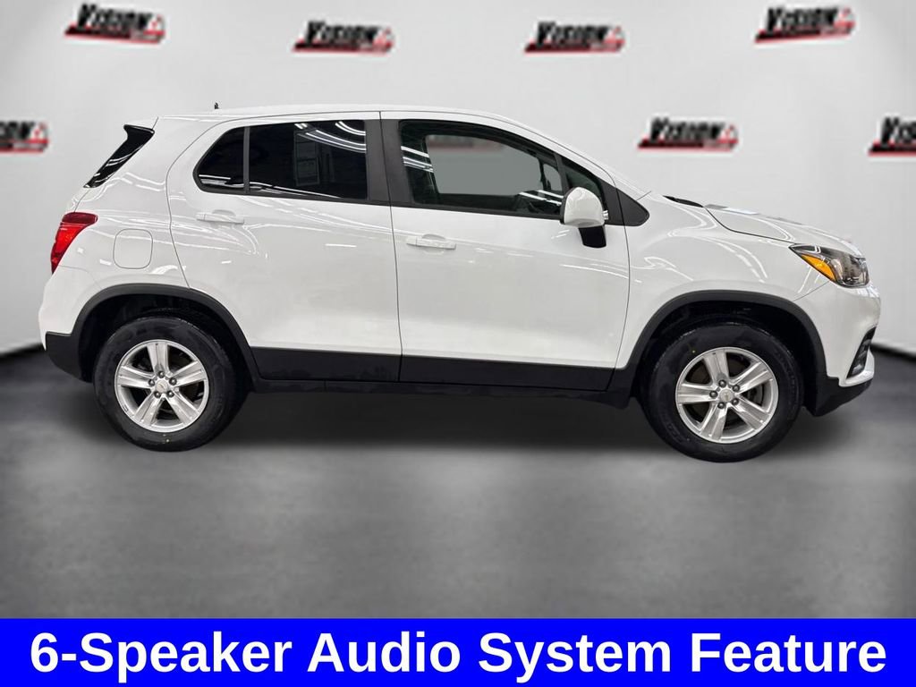 Used 2018 Chevrolet Trax LS AWD/4WD image 4