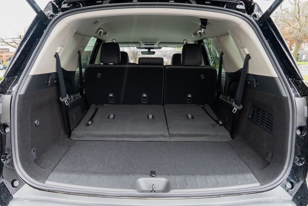 New 2026 Nissan Pathfinder SL AWD/4WD image 9