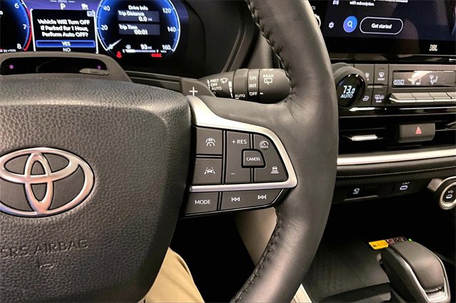Used 2024 Toyota Grand Highlander Platinum image 25