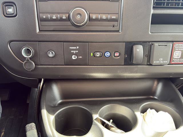 New 2026 Chevrolet Express 3500 w/ Power Convenience Package image 19