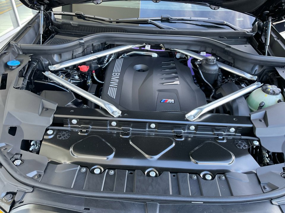 New 2026 BMW X6 xDrive40i image 16