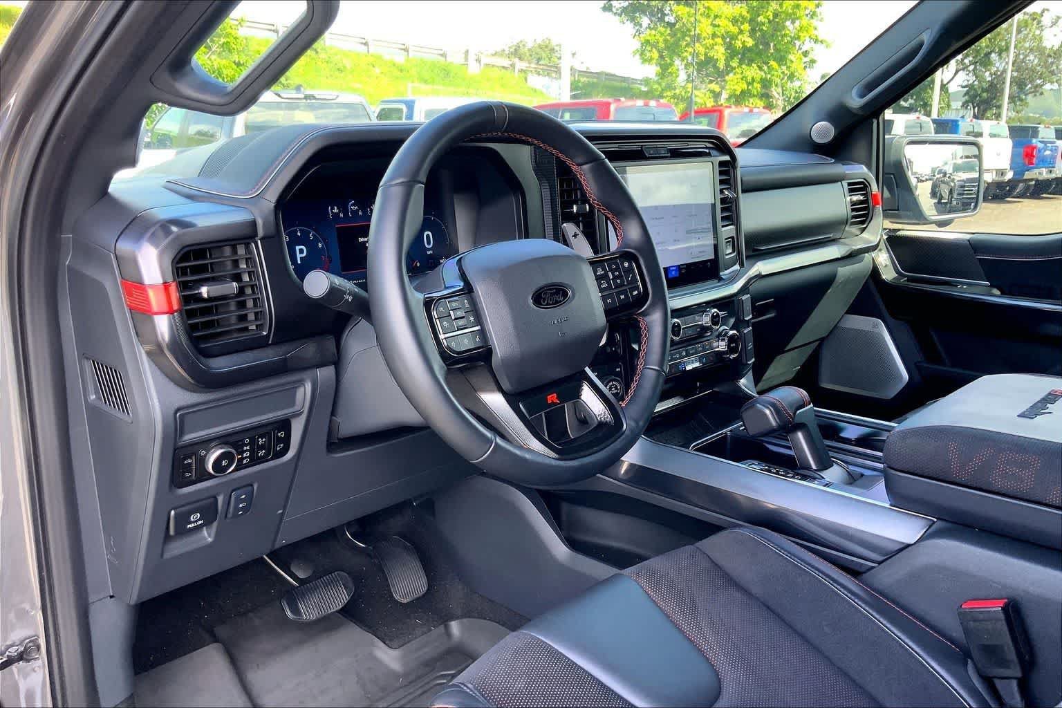 Used 2025 Ford F150 Raptor w/ Equipment Group 803A Raptor R AWD/4WD image 2