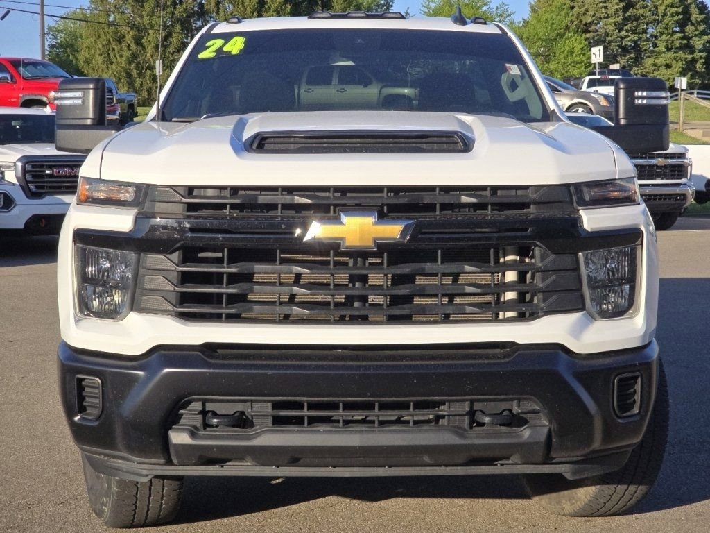 Used 2024 Chevrolet Silverado 3500 W/T AWD/4WD image 18