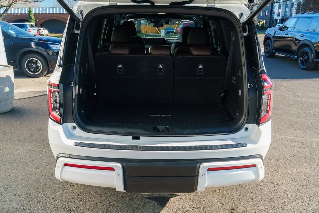 New 2026 Nissan Armada Platinum AWD/4WD image 9