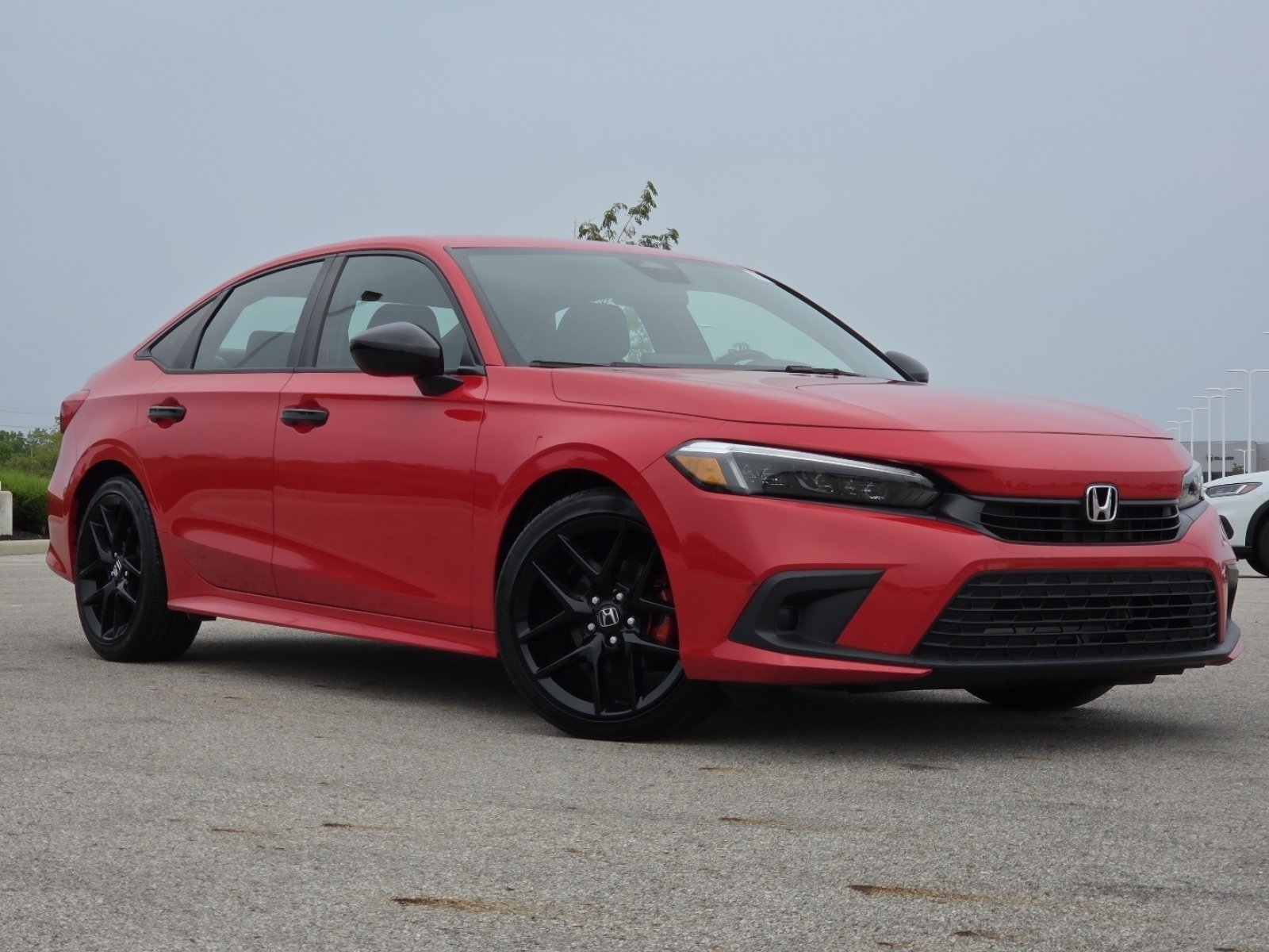 Used 2023 Honda Civic Sport image 2