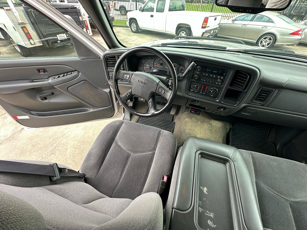 Used 2006 GMC Sierra 2500 SLE AWD/4WD image 30