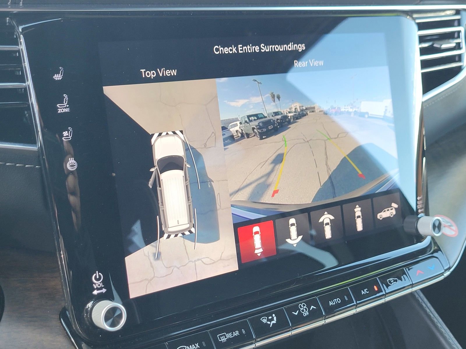 Used 2023 Jeep Grand Wagoneer L Series II image 20