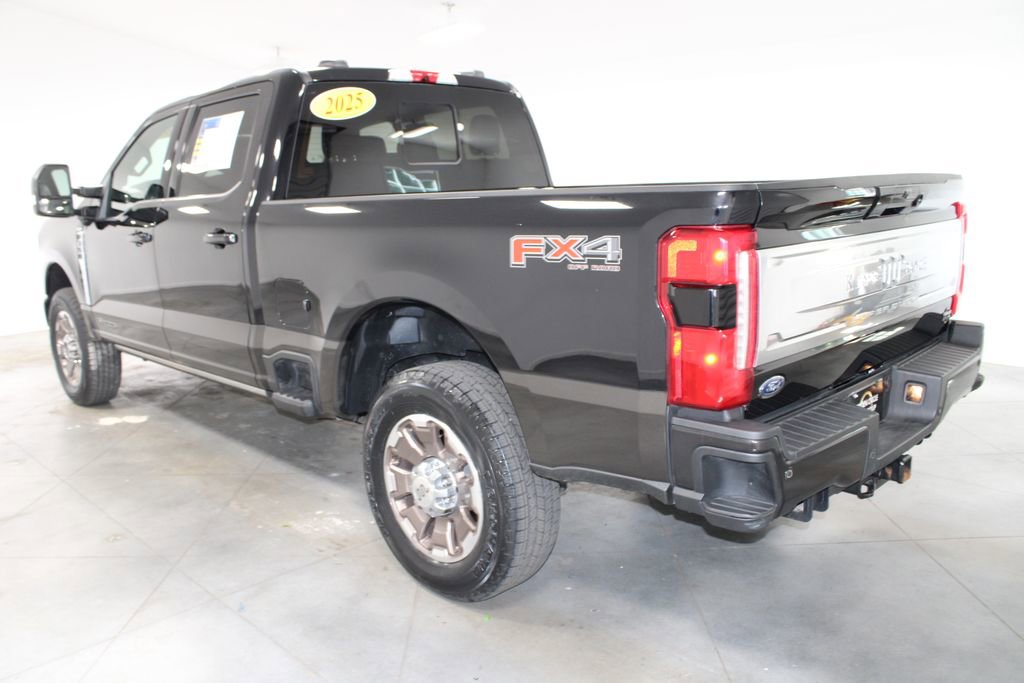 Used 2025 Ford F350 King Ranch w/ FX4 Off-Road Package AWD/4WD image 7