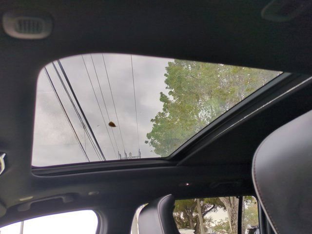 Used 2021 Jeep Grand Cherokee L Summit w/ Advanced Protech Group IV image 18