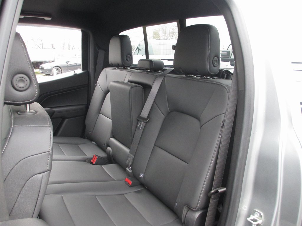 Used 2023 Chevrolet Colorado LT w/ LT Convenience Package III image 19