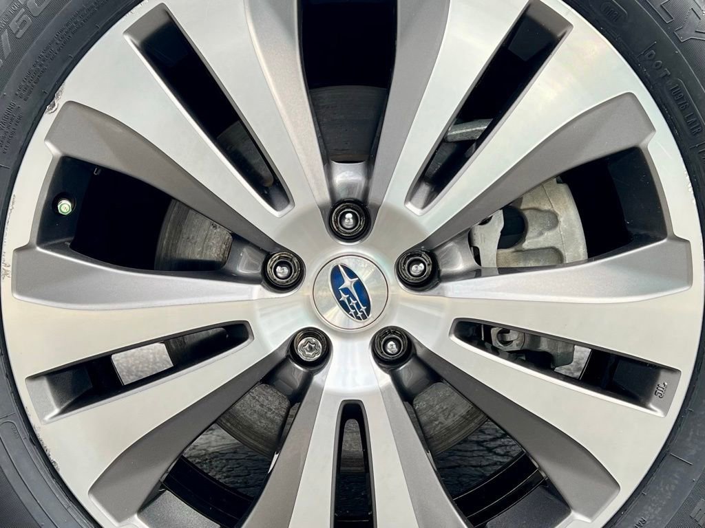 Used 2022 Subaru Ascent Touring image 15