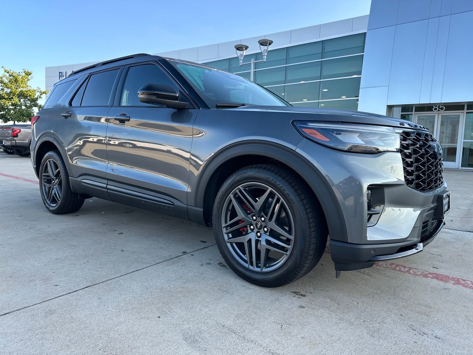 New 2026 Ford Explorer ST w/ Sun And Sound Package image 38