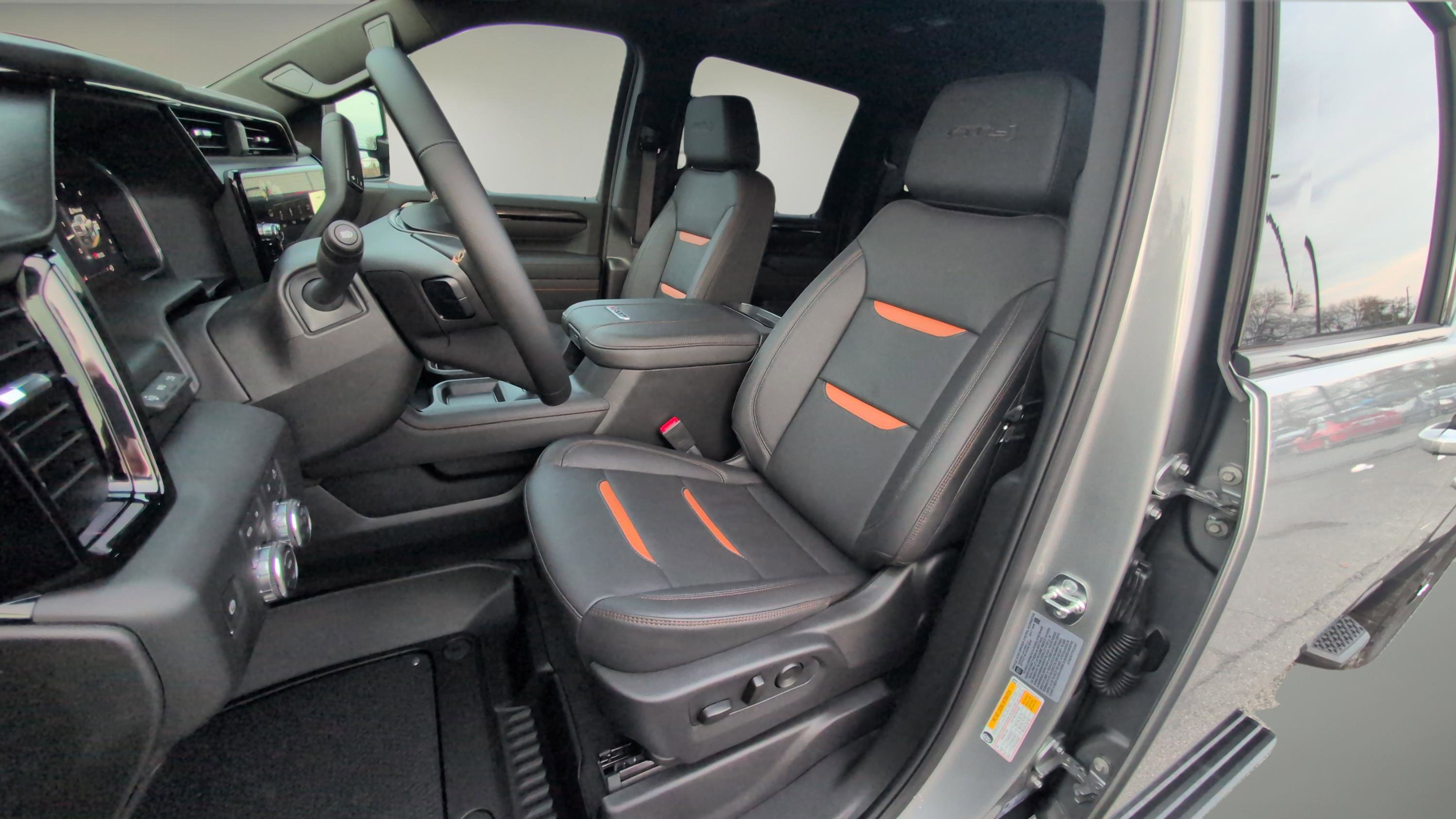 New 2026 GMC Sierra 2500 AT4 w/ AT4 Premium Plus Package image 18