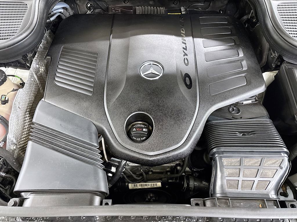 Used 2023 Mercedes-Benz GLS 450 4MATIC image 31