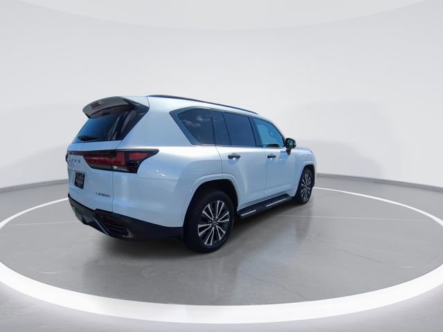 Used 2024 Lexus LX 600 4WD w/ Appearance Package image 8