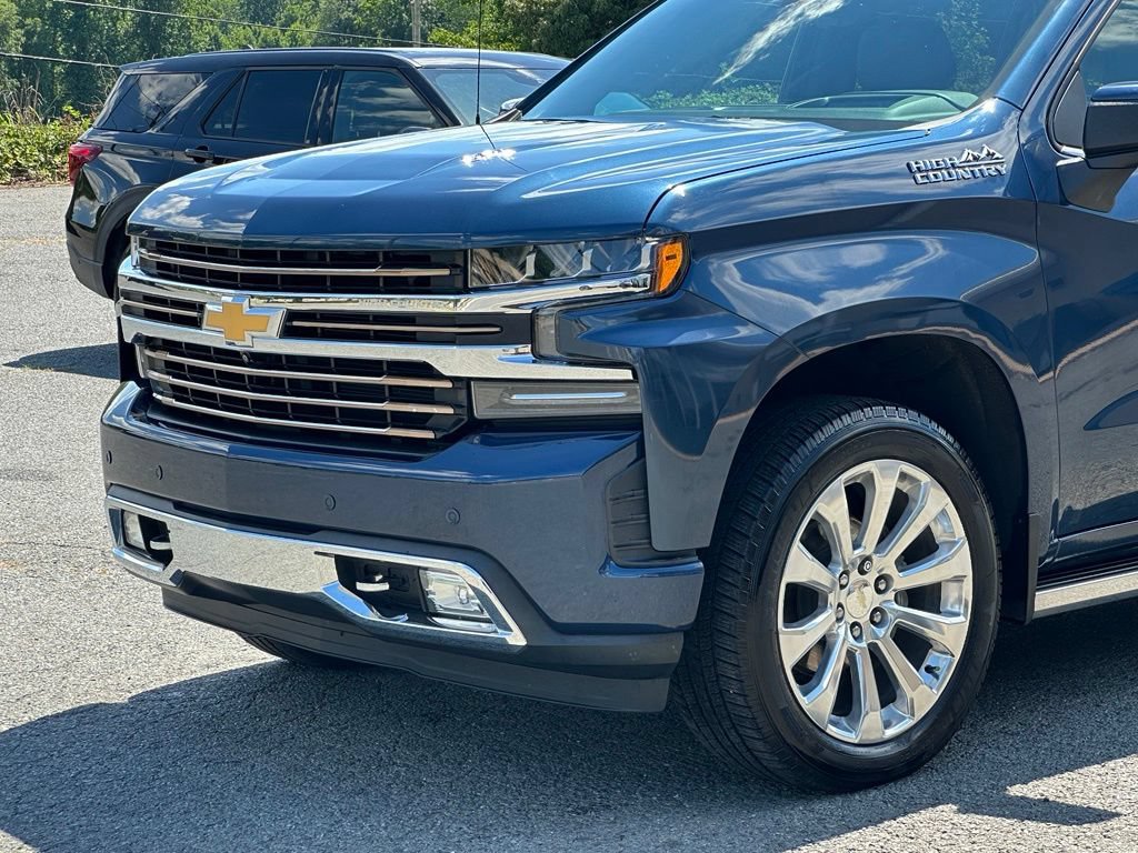 Used 2019 Chevrolet Silverado 1500 High Country w/ Technology Package AWD/4WD image 39