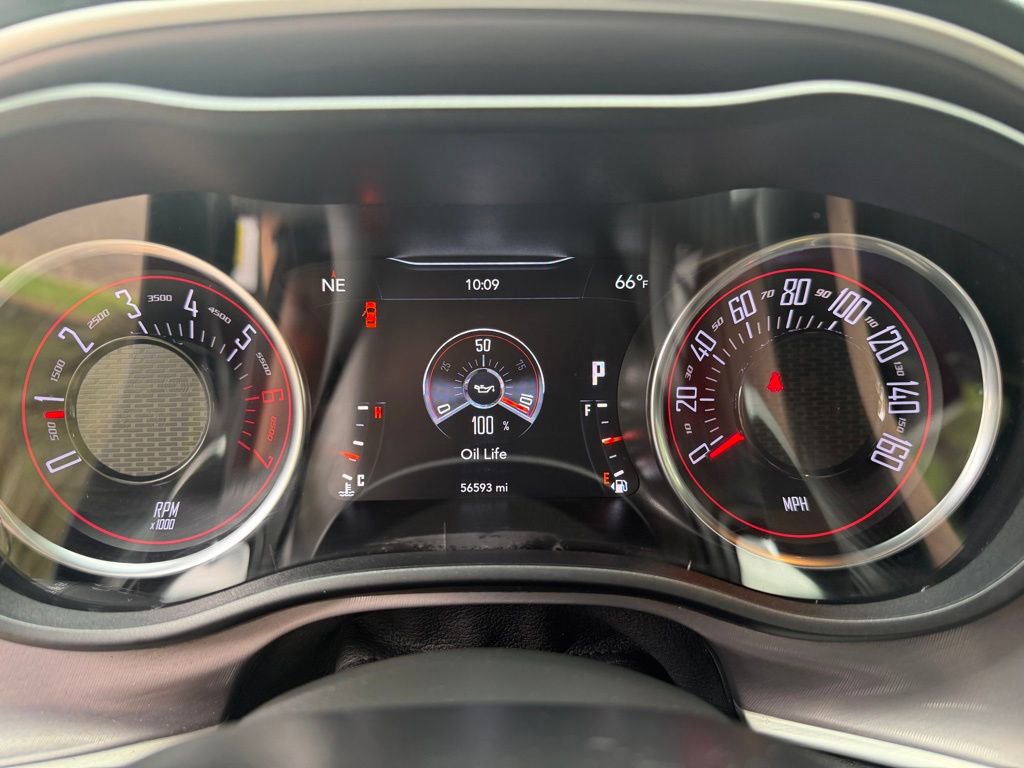 Used 2022 Dodge Challenger R/T w/ Plus Package image 16