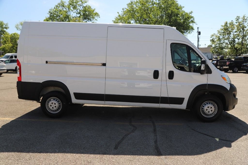 Used 2024 RAM ProMaster 2500 w/ Convenience Group FWD image 14
