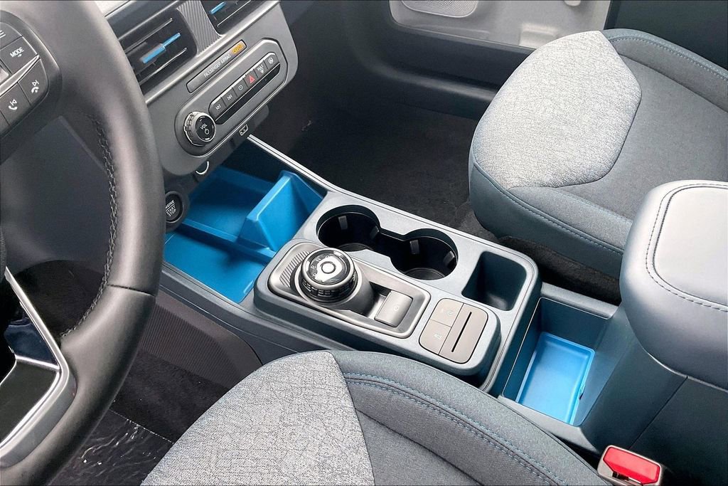 New 2025 Ford Maverick XLT w/ XLT Luxury Package image 8