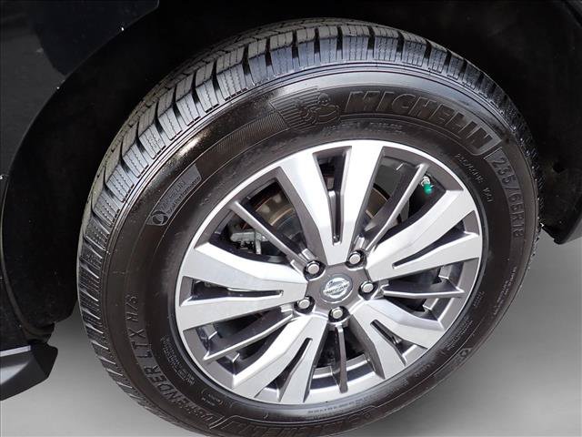 Used 2019 Nissan Pathfinder SL AWD/4WD image 7