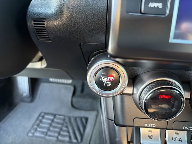 Certified 2022 Toyota GR86 image 14
