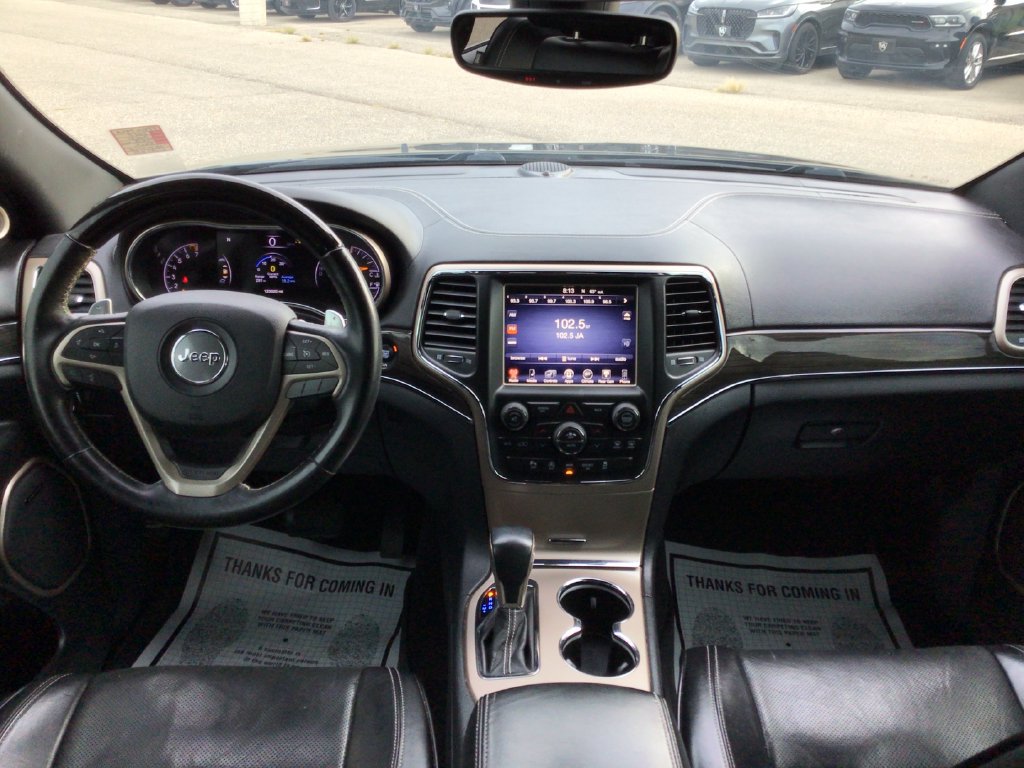 Used 2017 Jeep Grand Cherokee Overland AWD/4WD image 13