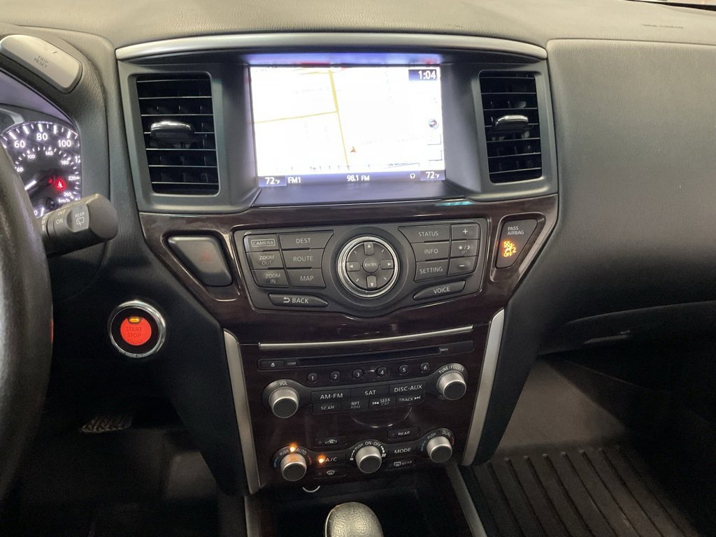 Used 2013 Nissan Pathfinder Platinum w/ Platinum Premium Pkg image 15