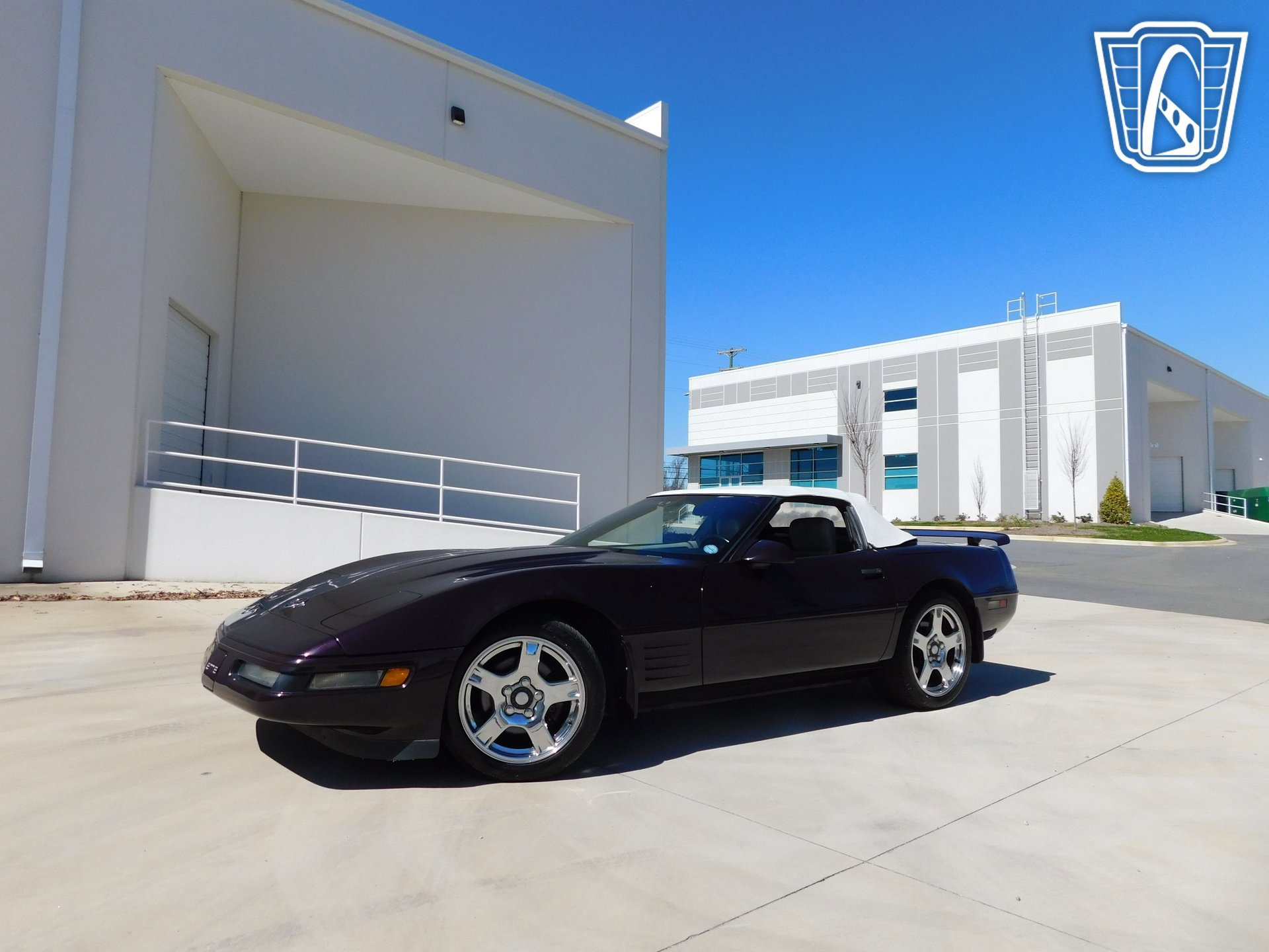 Used 1993 Chevrolet Corvette Convertible image 2