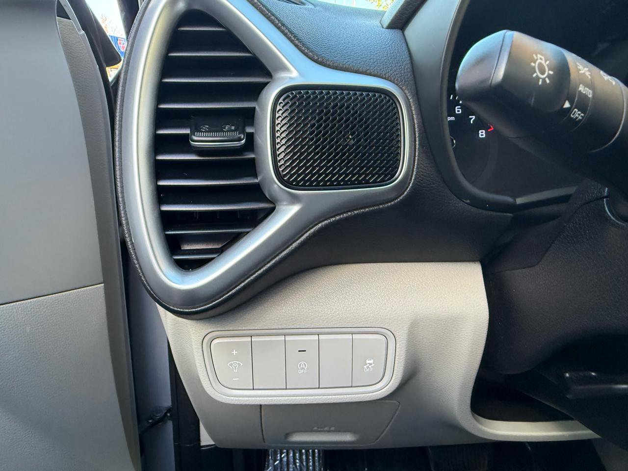 Used 2021 Kia Soul LX FWD image 17