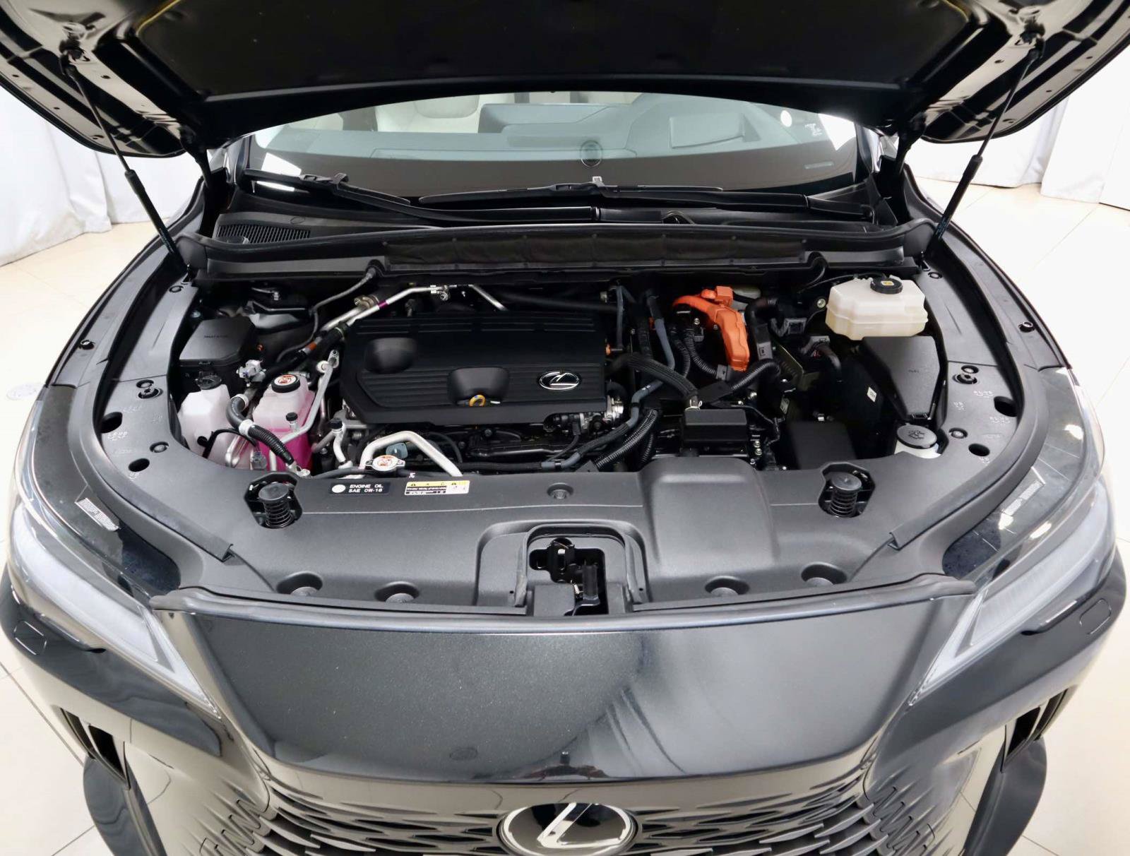 Used 2025 Lexus RX 450h AWD w/ Convenience Package image 11