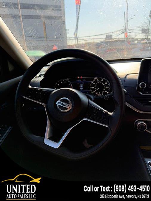 Used 2019 Nissan Altima 2.5 S FWD image 17