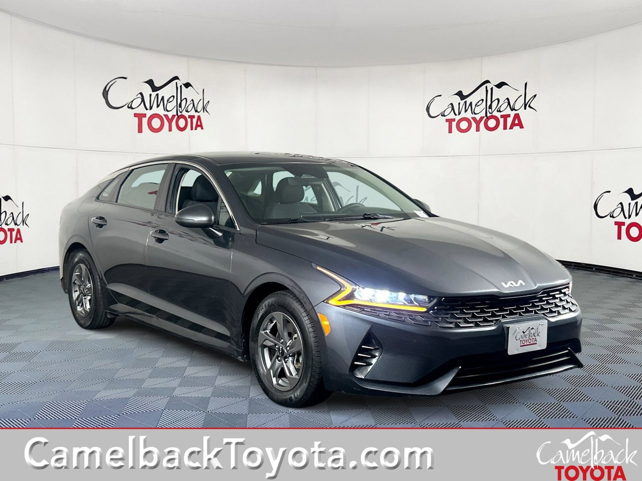 Used 2022 Kia K5 LXS FWD image 1