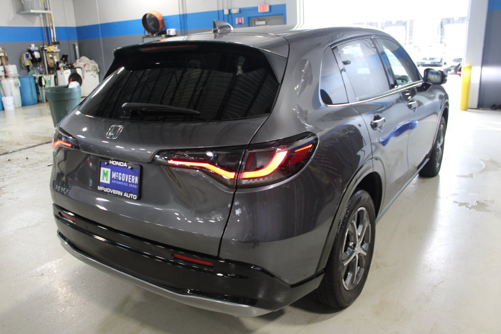 Used 2024 Honda HR-V EX-L image 28