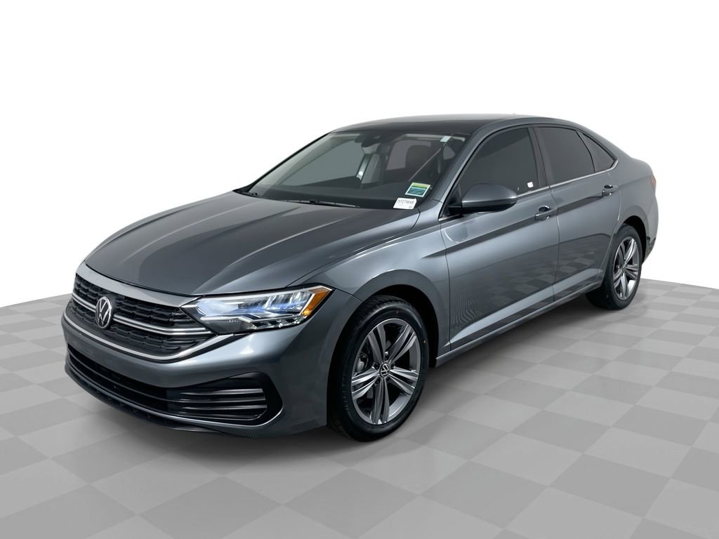 Used 2024 Volkswagen Jetta SE w/ Panoramic Sunroof Package FWD image 1