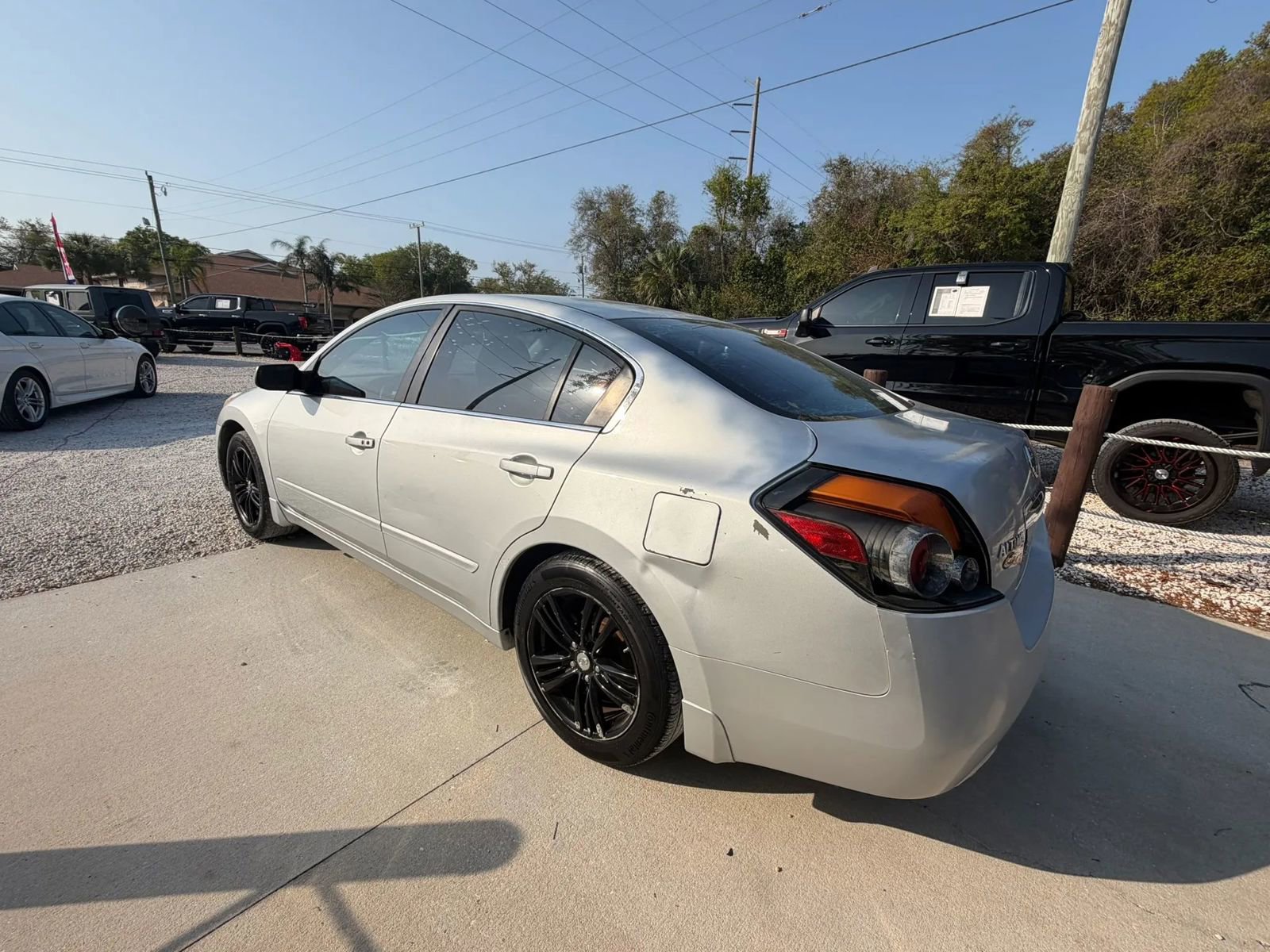 Used 2011 Nissan Altima 2.5 S image 6