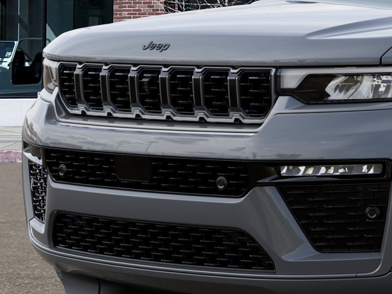 New 2027 Jeep Grand Cherokee L Summit AWD/4WD image 11