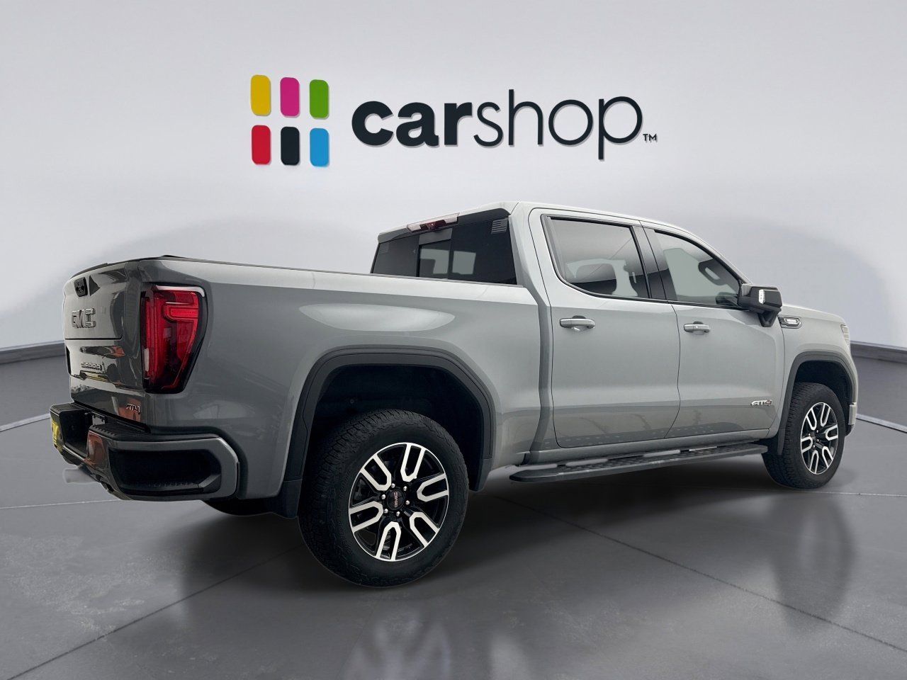 Used 2025 GMC Sierra 1500 AT4 w/ Technology Package image 5