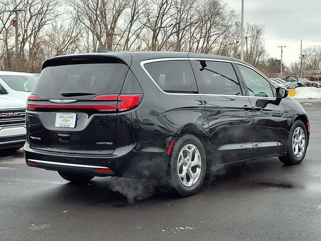 Used 2024 Chrysler Pacifica Limited FWD video 2