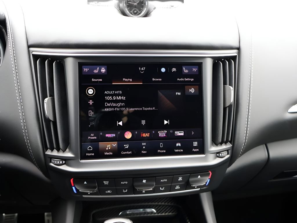 Used 2022 Maserati Levante Modena image 23