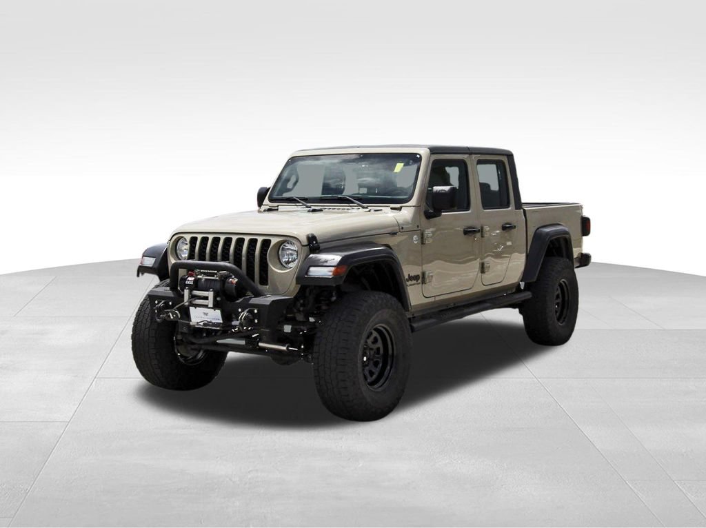 Used 2020 Jeep Gladiator Sport w/ Trailer Tow Package AWD/4WD video 2