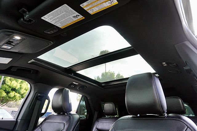Used 2020 Ford Explorer Limited RWD image 16