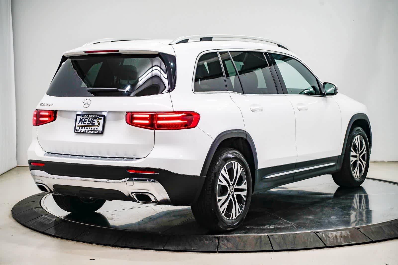 Certified 2026 Mercedes-Benz GLB 250 image 4